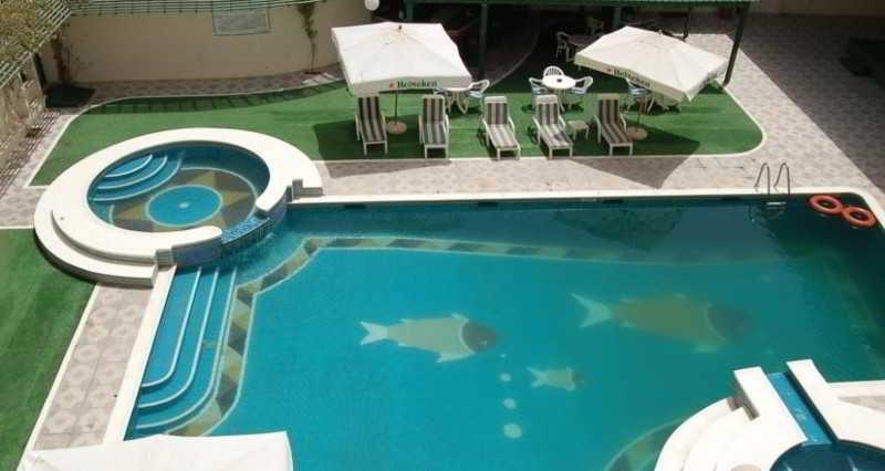 Gulf Gate Hotel Al Manamah Esterno foto