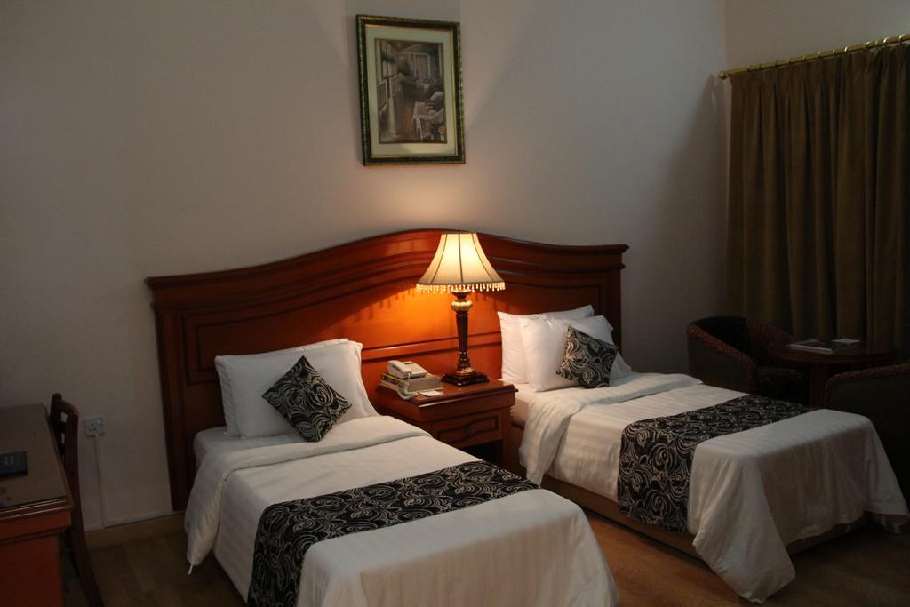 Gulf Gate Hotel Al Manamah Esterno foto