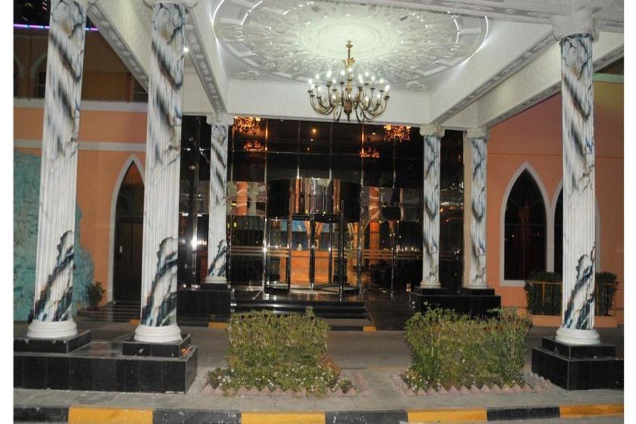 Gulf Gate Hotel Al Manamah Esterno foto